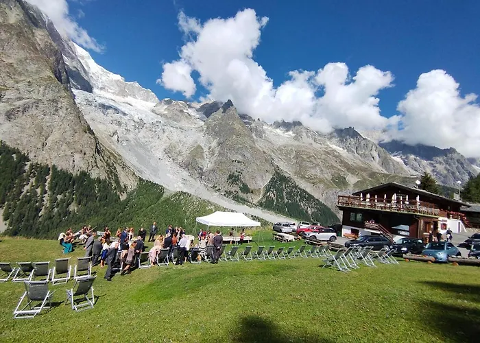 Il Refuge Cir 119 * 쿠르마예